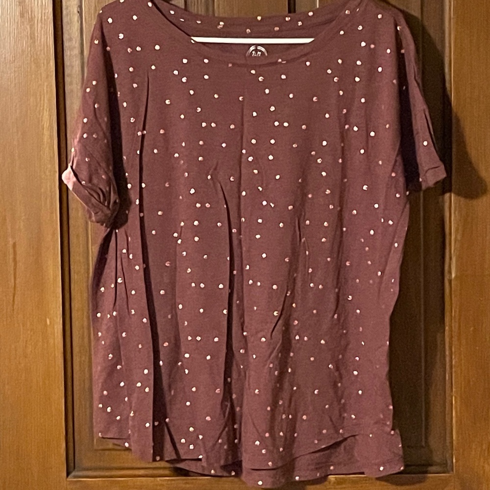 Maurices XL red/purple polka dot t shirt